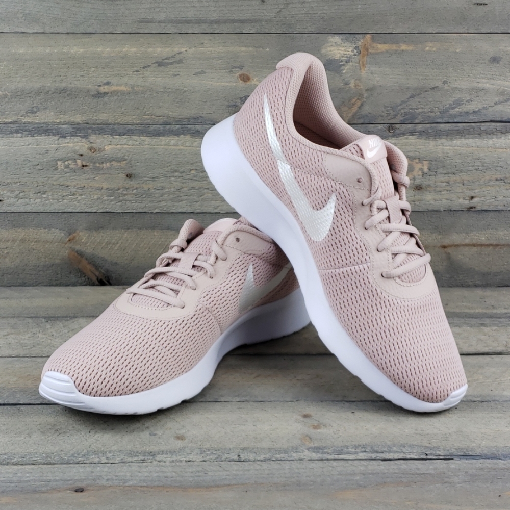 Nike Tanjun Running Shoes Beige/White sz 11 NEW - Picture 7 of 7